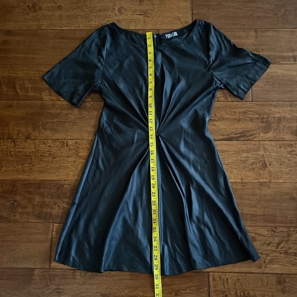 Vena Cava Black Twist Front Dress - Picture 4 of 9